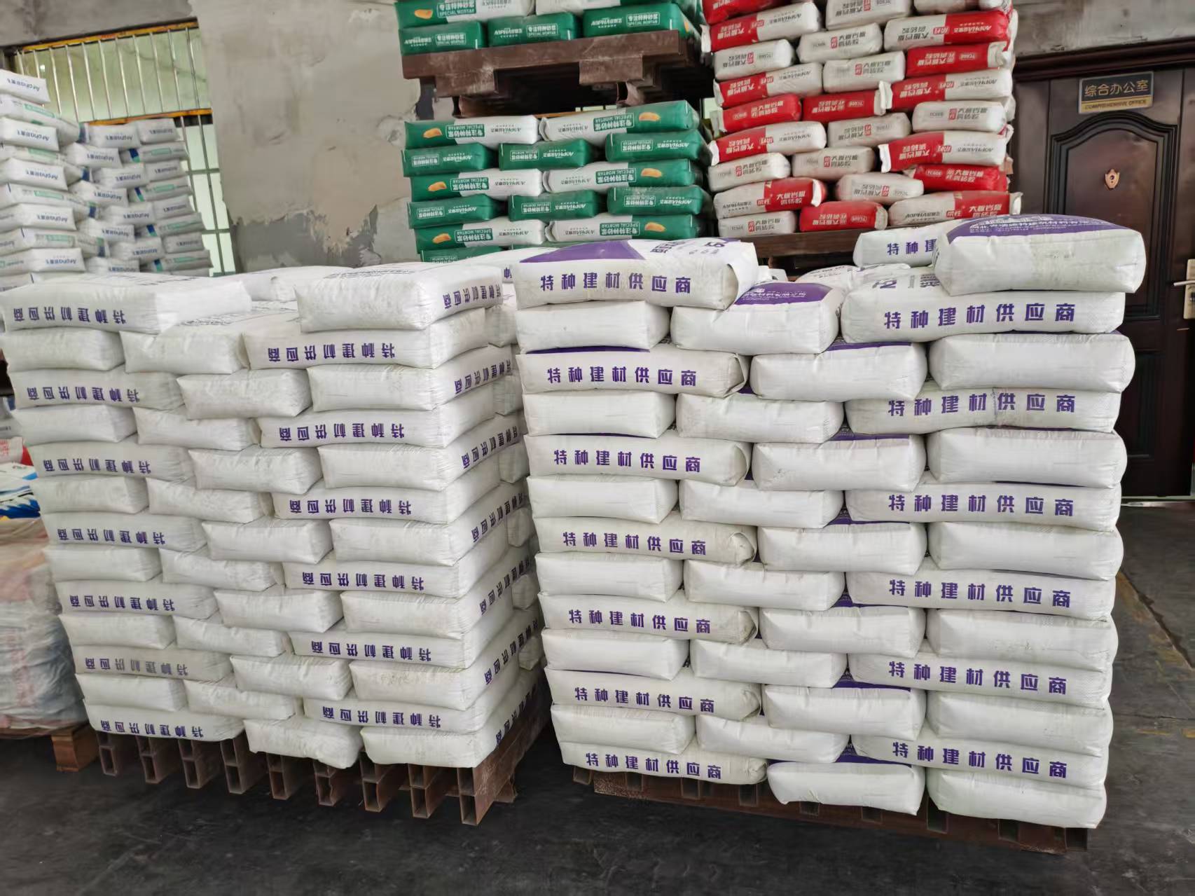 沙市拱顶带模注浆料